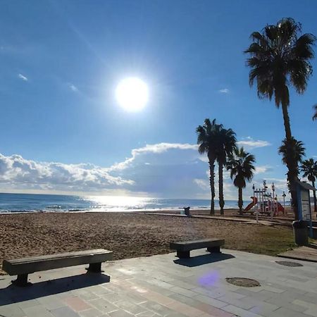 شقة Under The Palm Trees تورّيفيِخا المظهر الخارجي الصورة